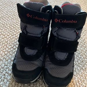 Columbia snow boots